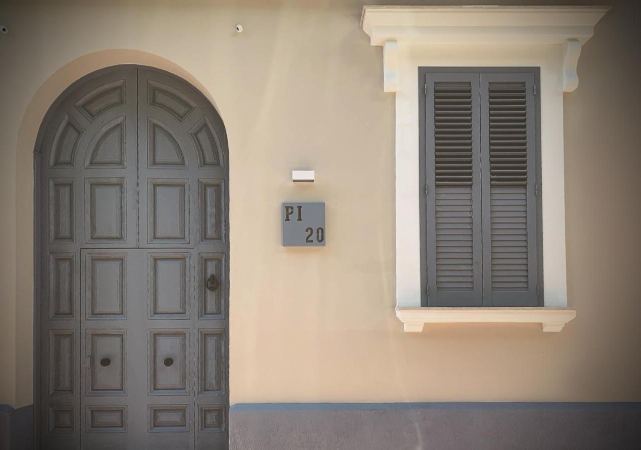 Satyria Apartments Taranto Exterior foto